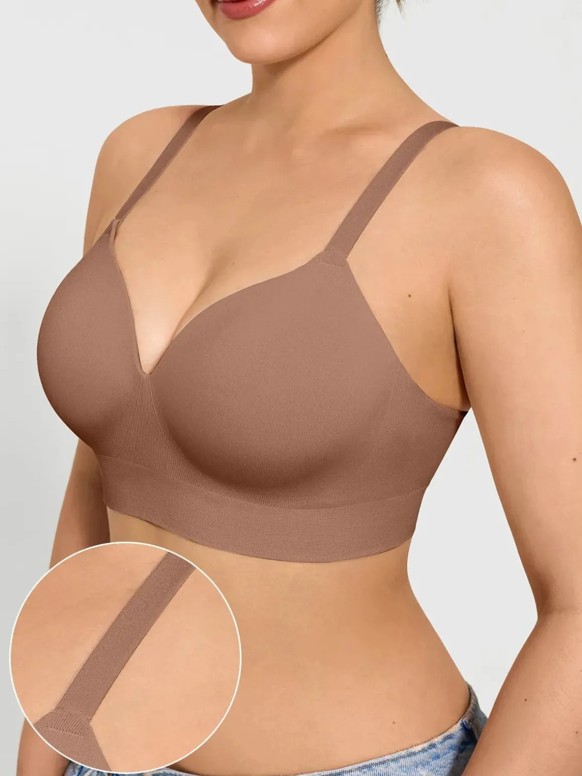 ContourLift™ Seamless Wireless Shaping Push Up Bra
