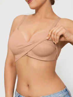 ContourLift™ Seamless Wireless Shaping Push Up Bra