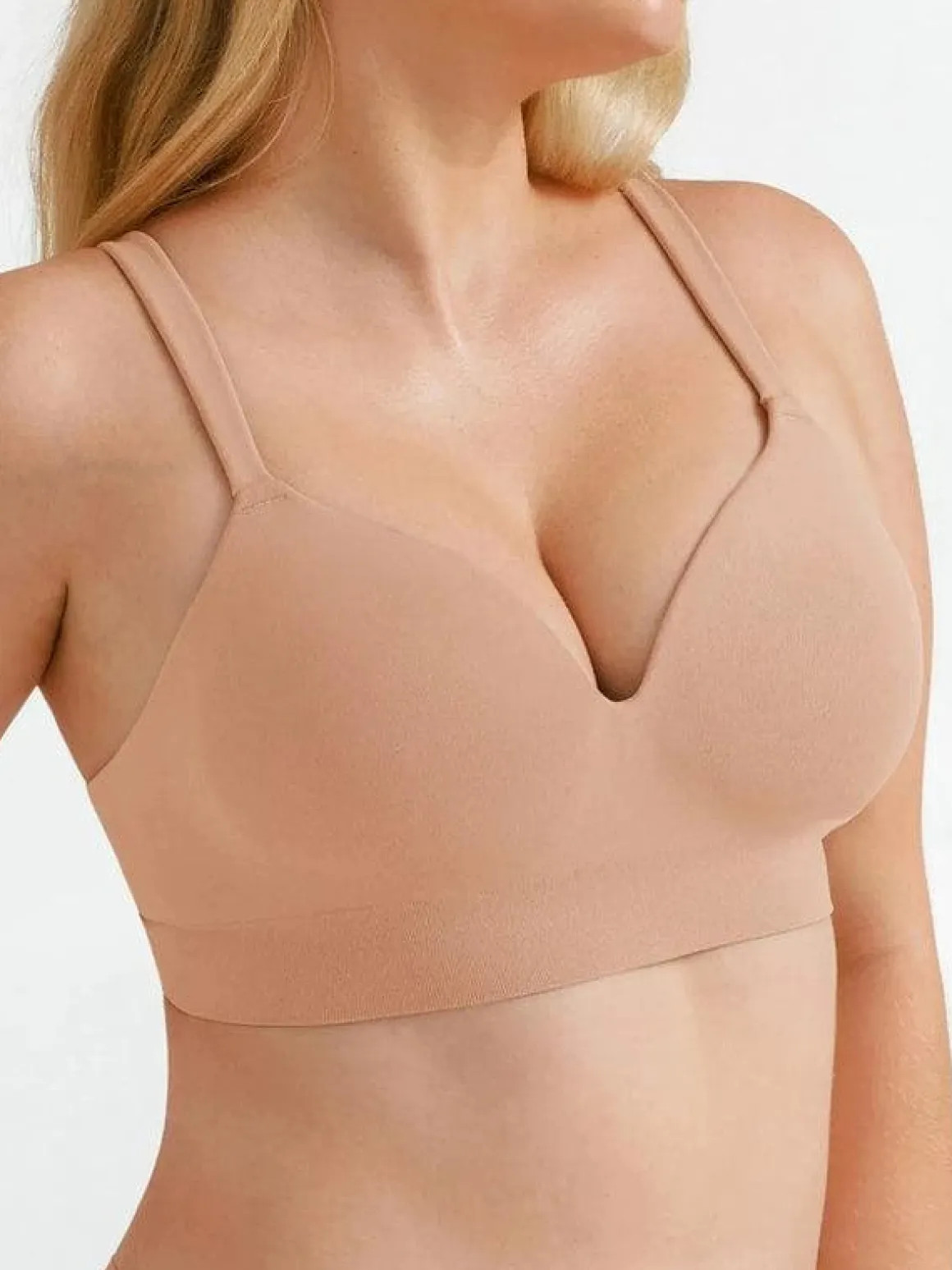 ContourLift™ Seamless Wireless Shaping Push Up Bra