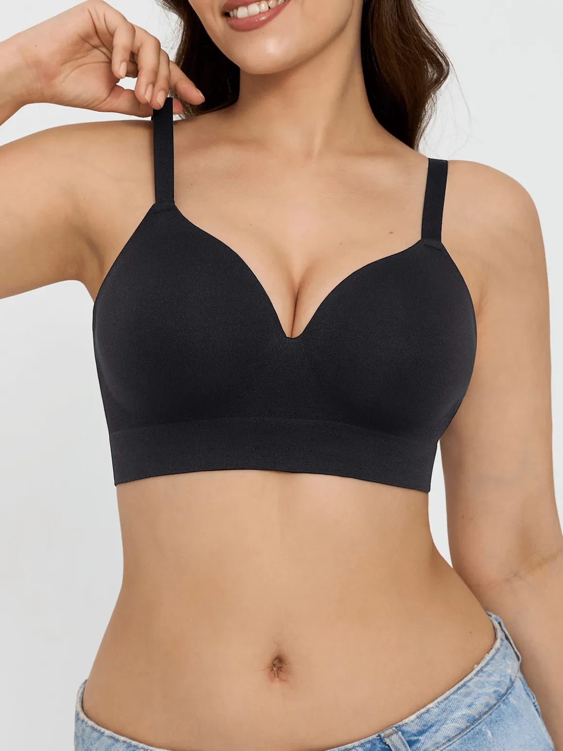 ContourLift™ Seamless Wireless Shaping Push Up Bra
