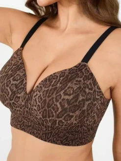 ContourLift™ Seamless Wireless Shaping Push Up Bra