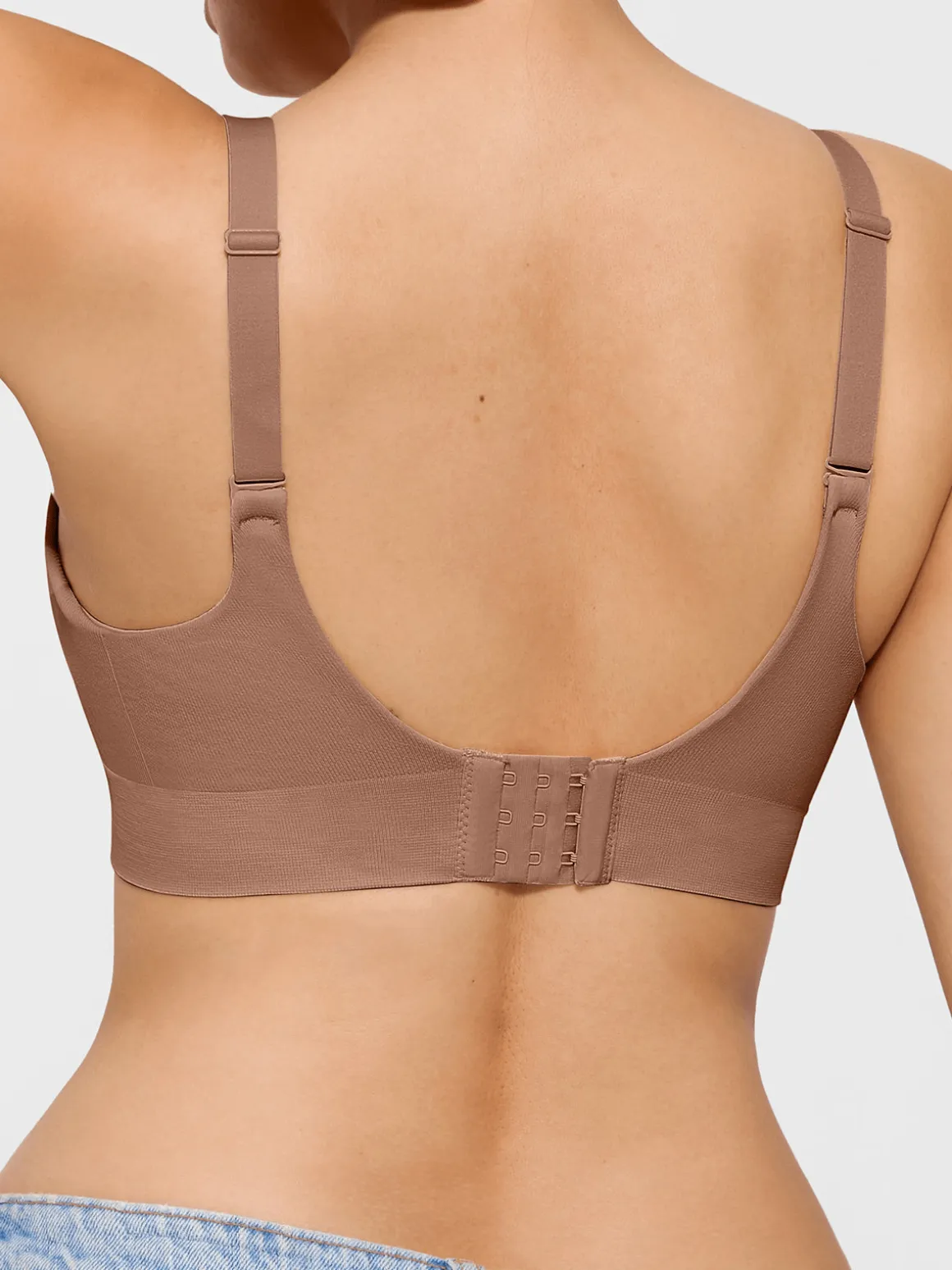 ContourLift™ Seamless Wireless Shaping Push Up Bra