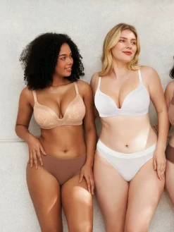 Lace Full Coverage Comfort Sculpting Plunge Bra