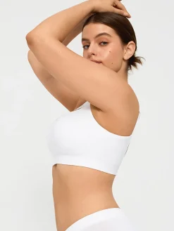 Seamless Adjustable Wide-Strap Underwire-Free Smoothing Bra