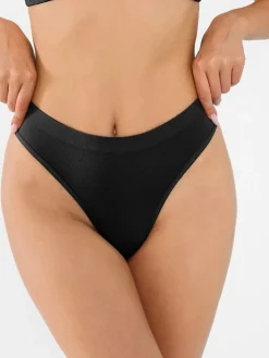 Seamless AirKnit Thong