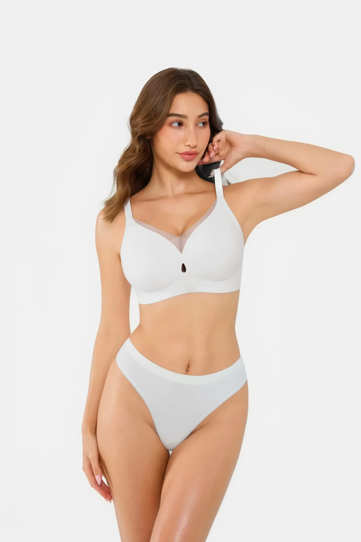 Seamless Breathable Contour Plunge Bra