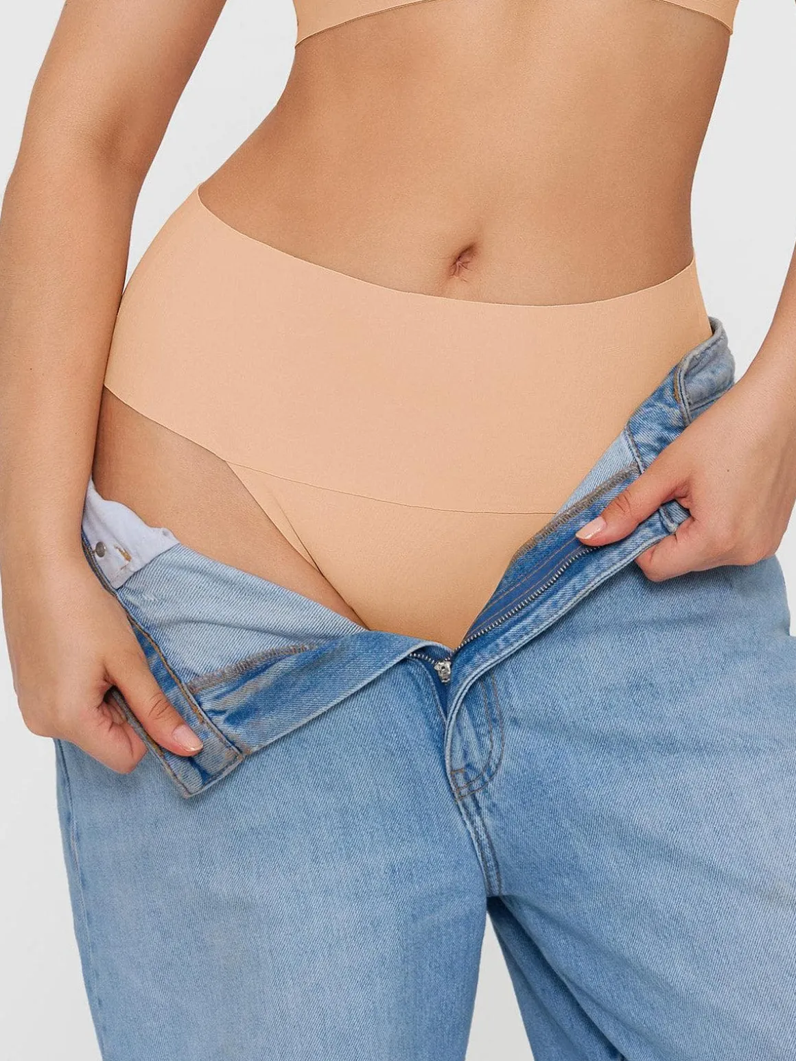Seamless High-Waist Tummy Control Thong