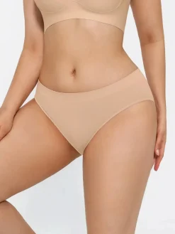 Seamless Solid Mid-Rise Brief