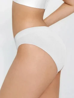 Seamless Solid Mid-Rise Brief
