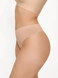 Seamless Solid Mid-Rise Thong Brief