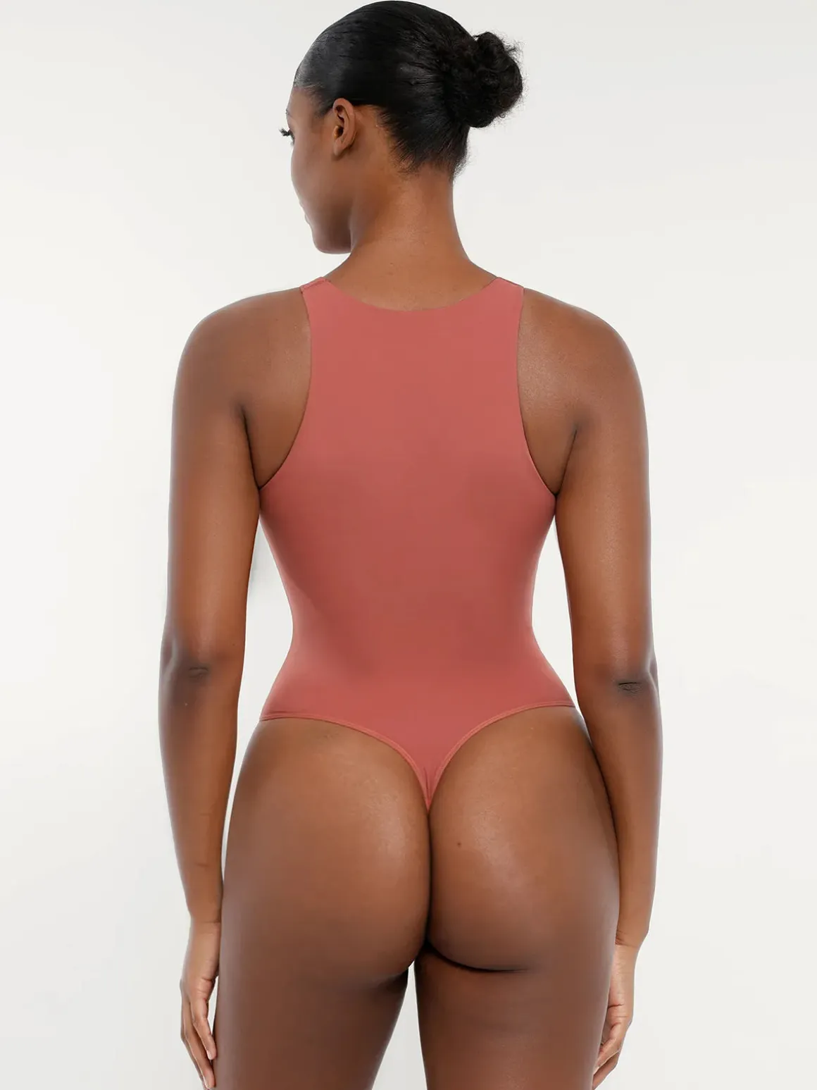 Shapewear Cloudsense Sleeveless Cutaway Round Neck Bodysuit