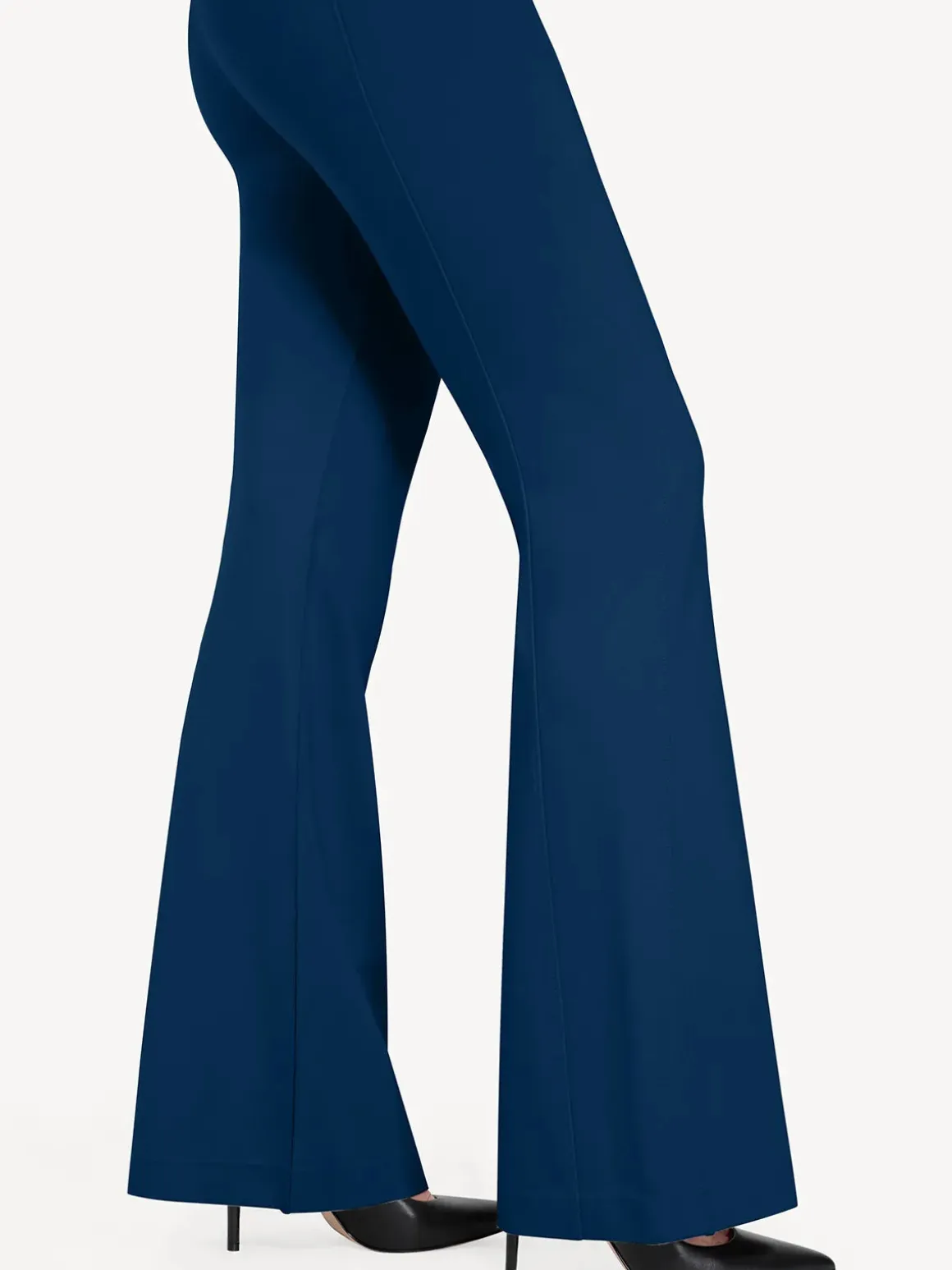 Shapewear Freedom Tummy Control Flare-Leg Ponte Pants