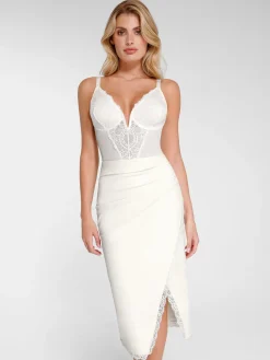 Shapewear Full Coverage Plunging Lace Slimming Bodysuit